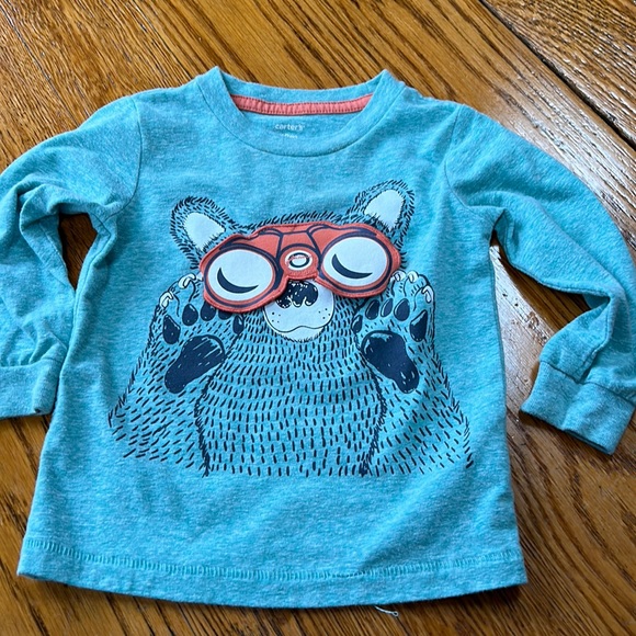 Carter’s bear graphic long sleeve tee shirt. Infant size 18 months. - Picture 1 of 7